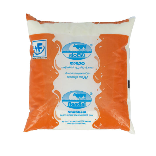 Nandini Standardised Fresh Milk (Pouch Orange) Net Qty: 500 ml Net Qty: 500 ml